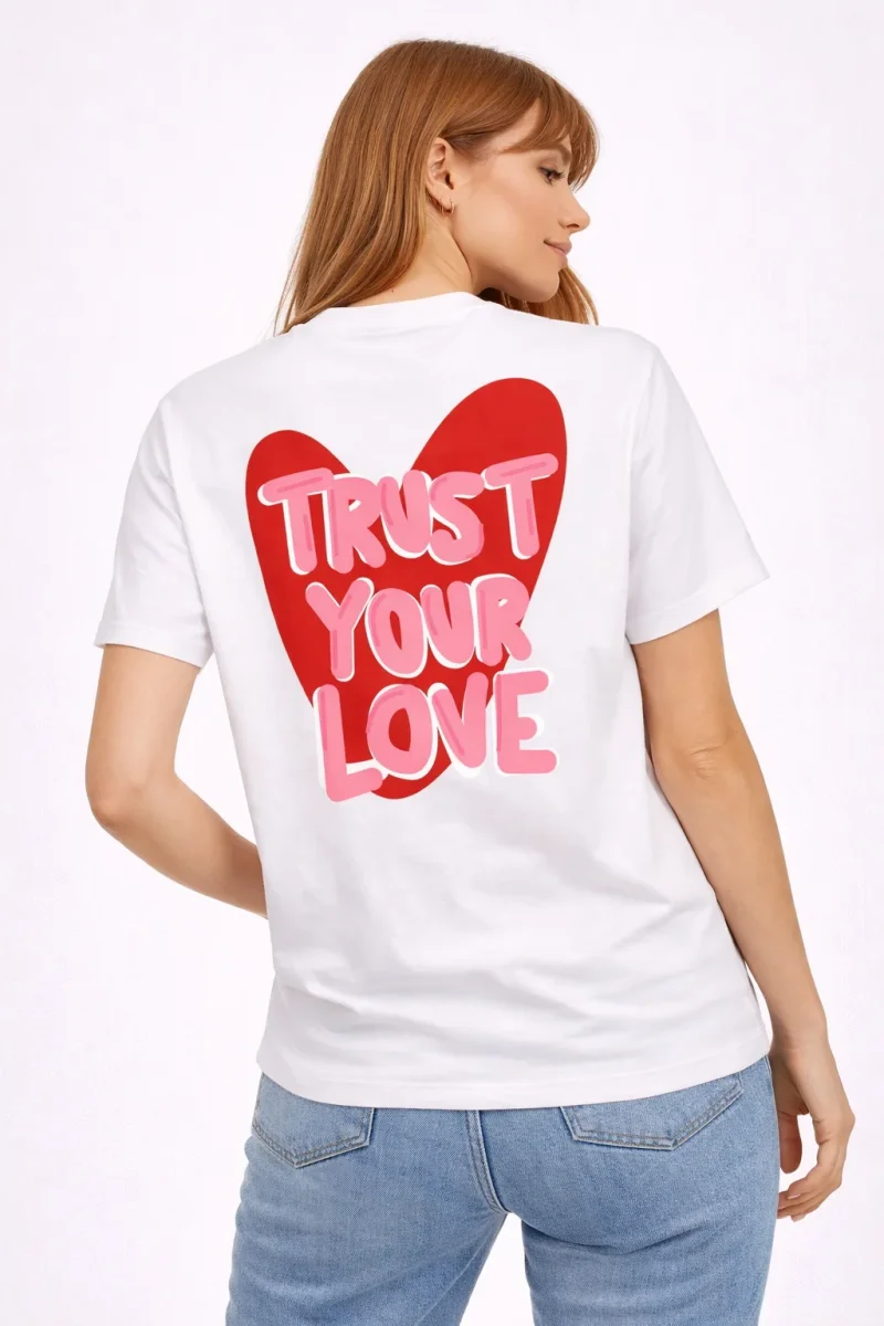 T-shirt Blanc Unisexe Trust love – Image 5